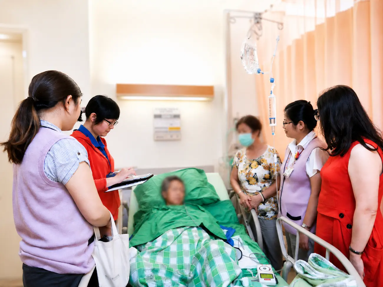 Seamless integrated service: from discharge planning to home care
