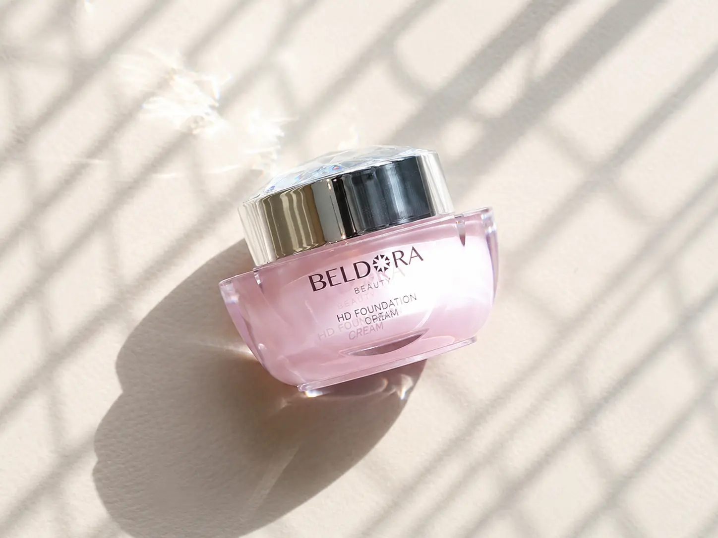 HD CLEVER GLOW FOUNDATION CREAM