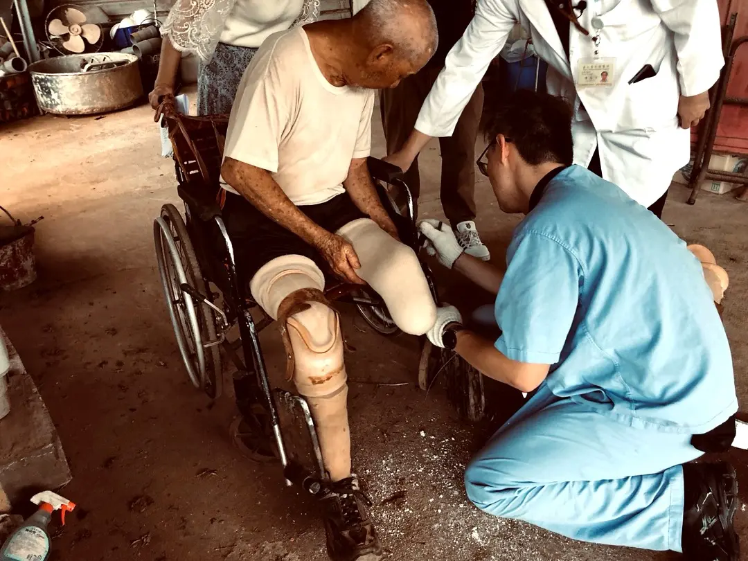 全國巡迴式輔具服務