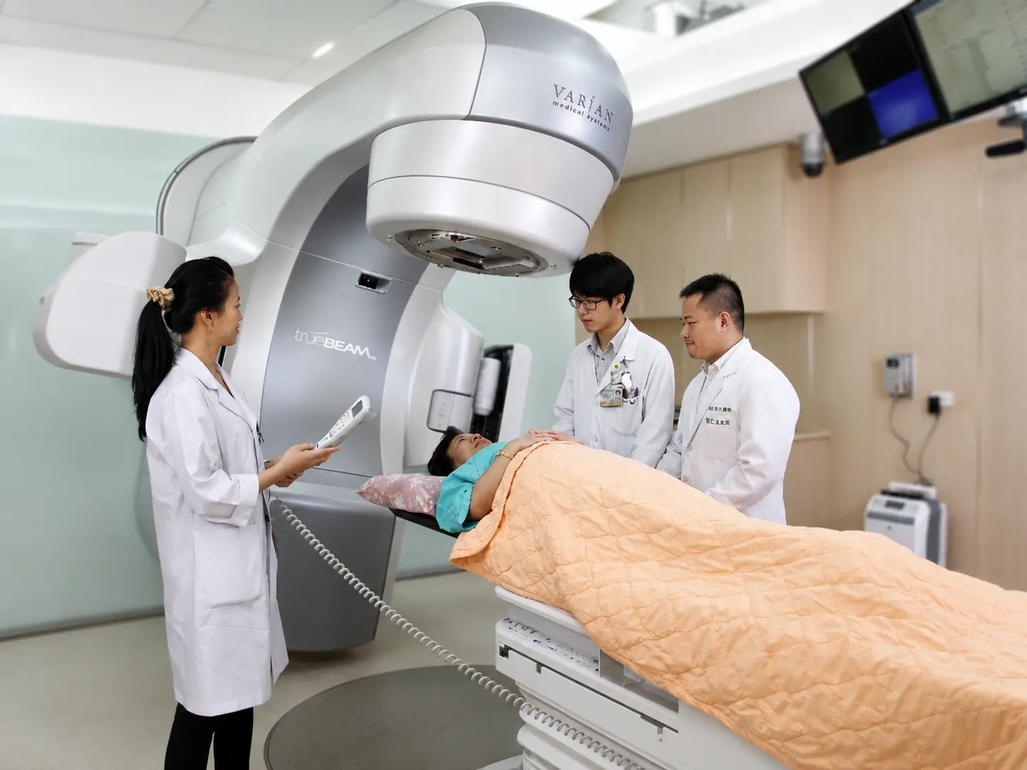 Comprehensively smart and safety radiotherapy –holistic medical care support system
