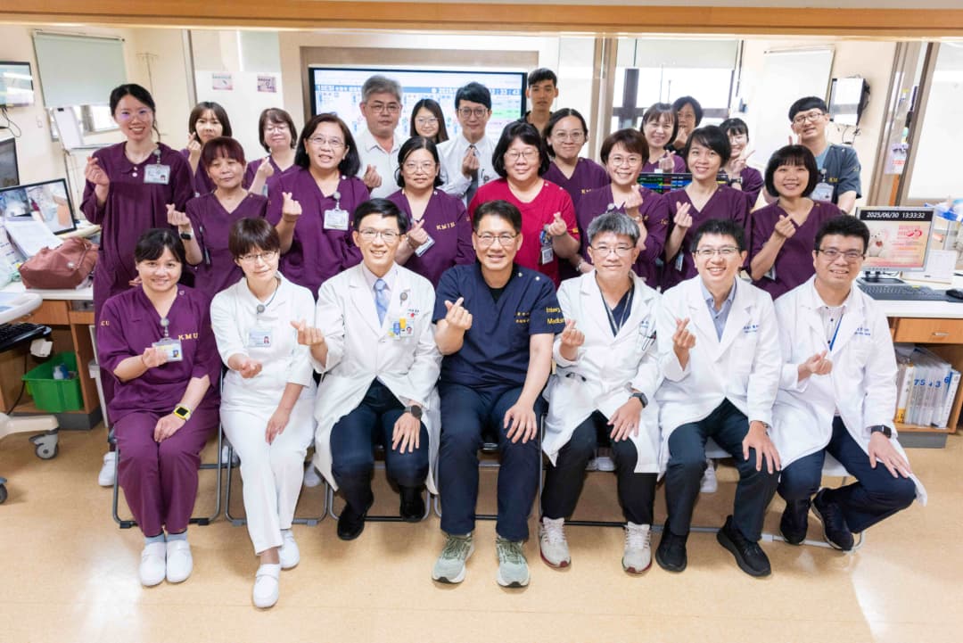 Evidence-based Smart International ICU