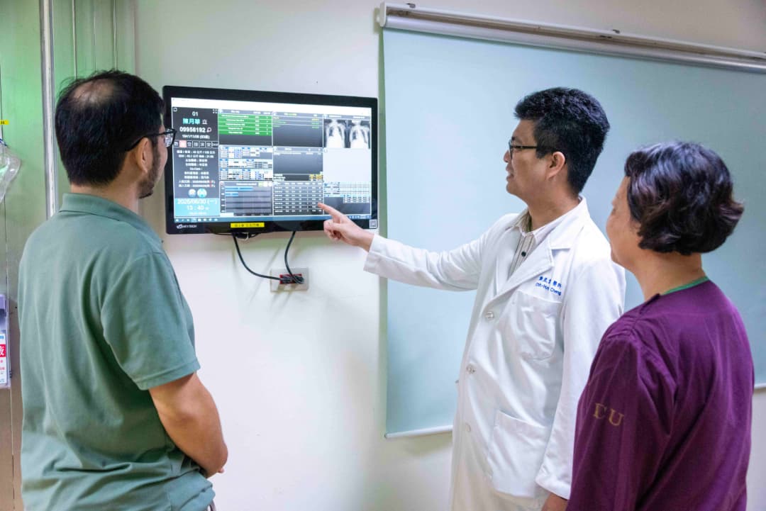 Evidence-based Smart International ICU