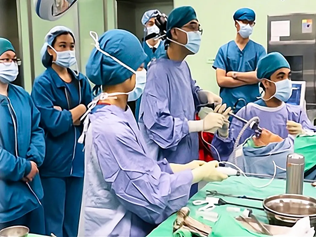 Minimally Invasive Thyroid Tumor Treatment