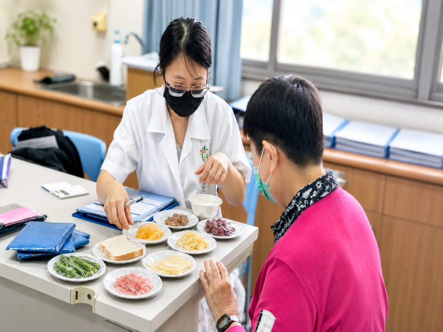 偏鄉長者全方位營養介入